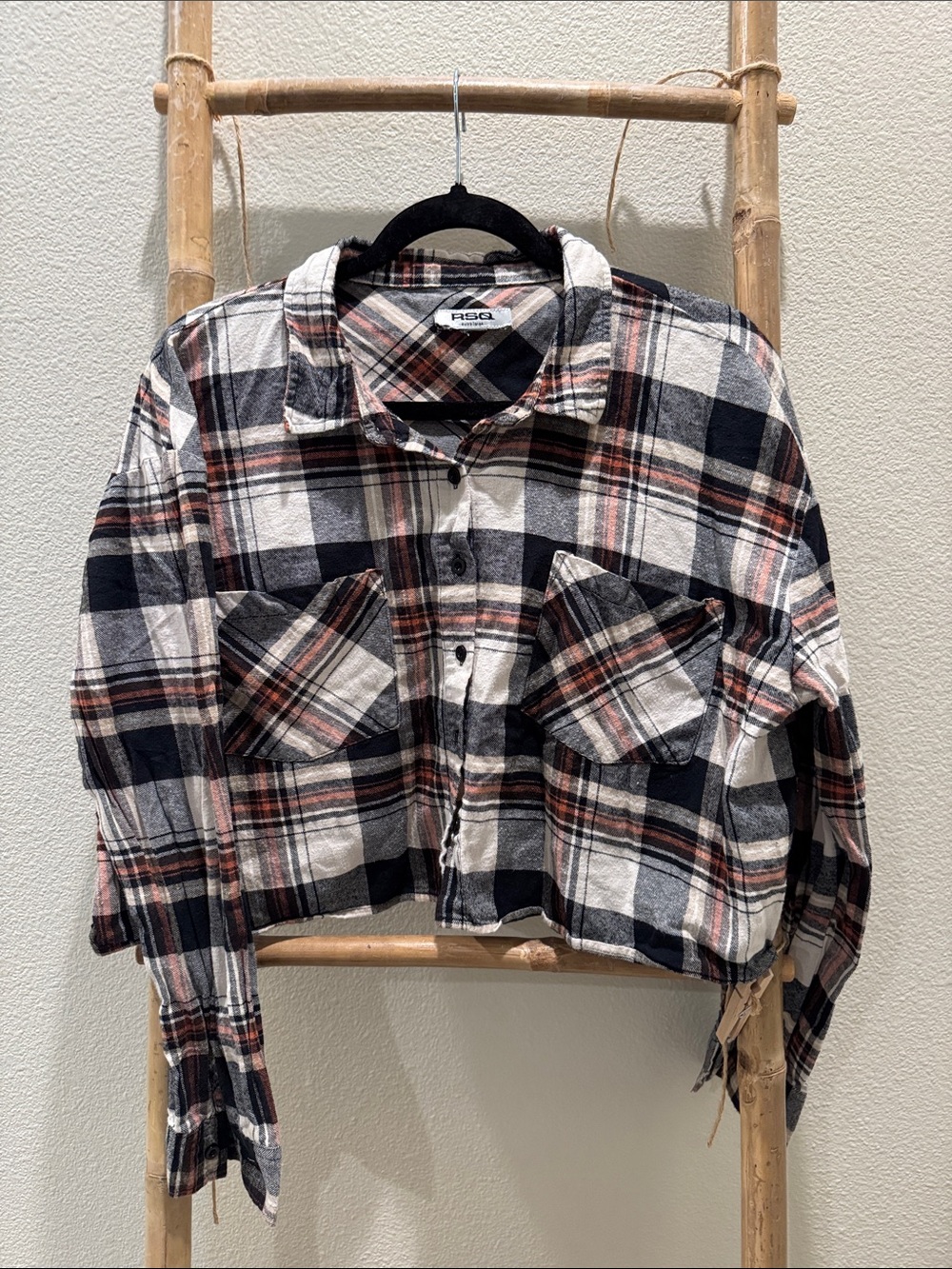 RSQ Women’s Black & White Plaid Button-Up Crop Shirt